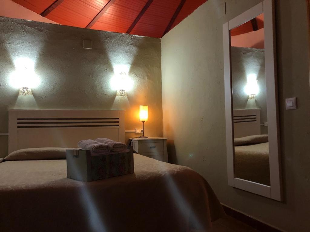 Aparthotel Chozos De La Dehesa La Roca de la Sierra